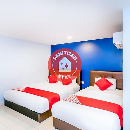 Oyo 503 Hotel Aromas Jb Johor Bahru Bagian luar foto